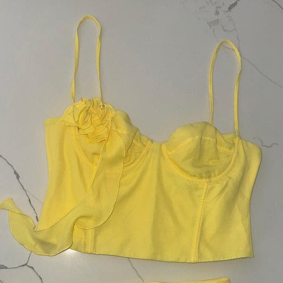 White Fox Boutique Yellow Two-Piece Mini Dress - Picture 3 of 6